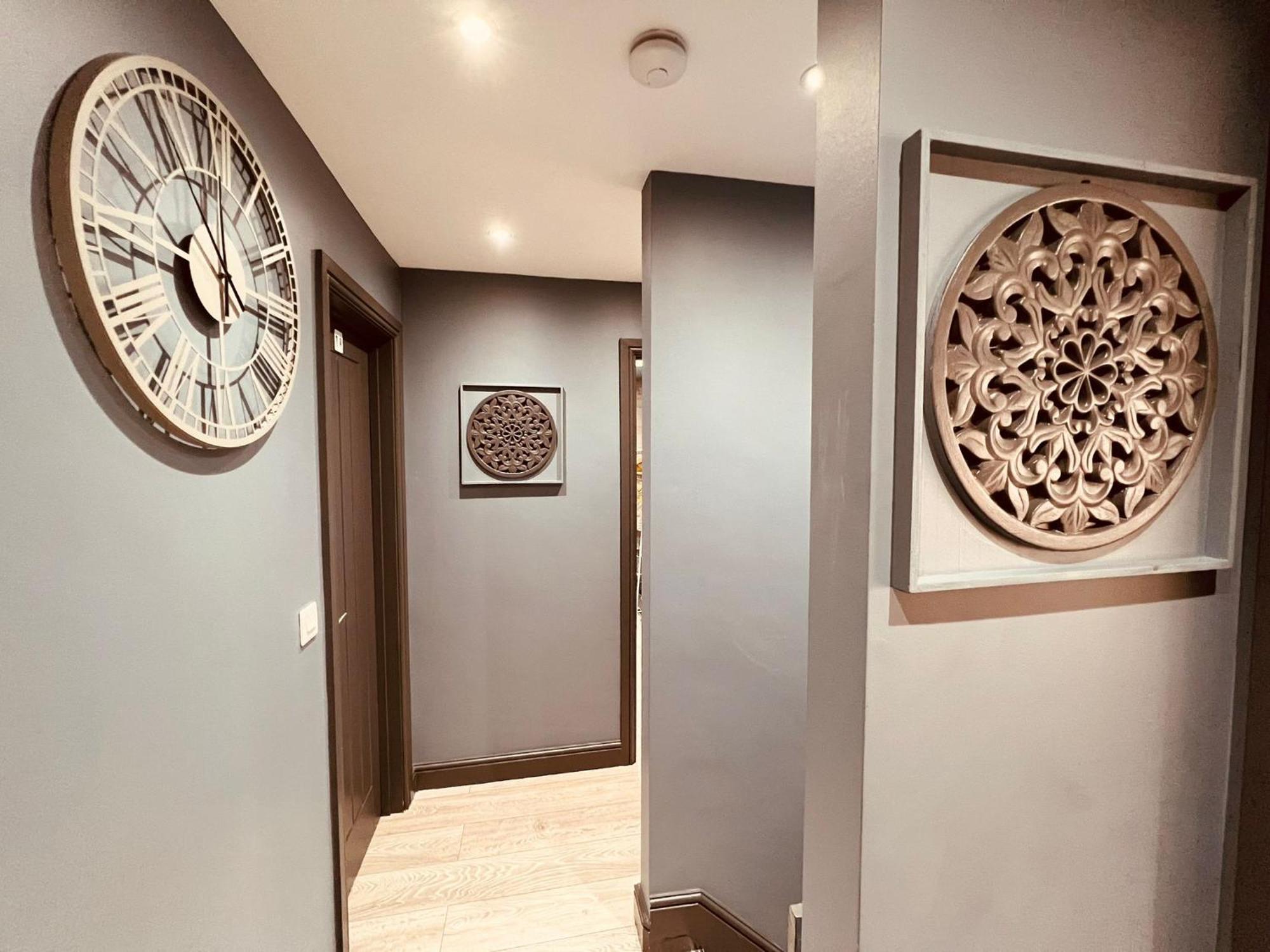 Modern Suites -5 Bedroom House- With Free Parking Birmingham City Eksteriør billede