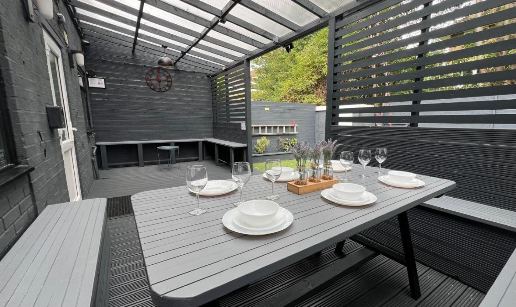 Modern Suites -5 Bedroom House- With Free Parking Birmingham City Eksteriør billede