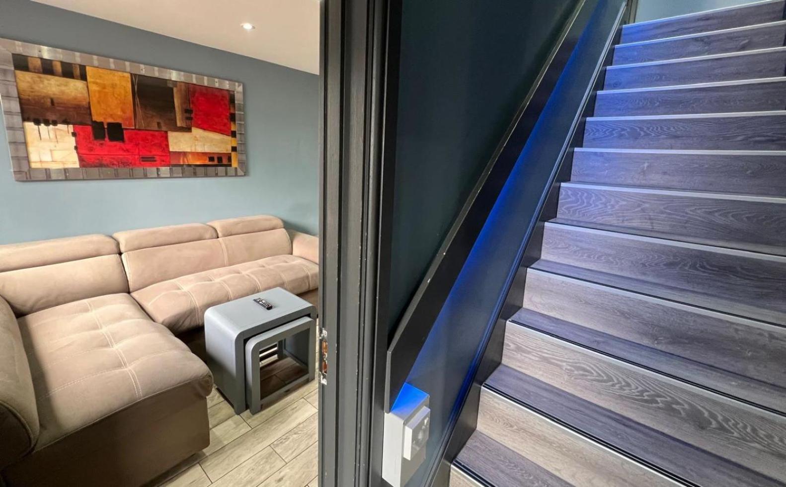 Modern Suites -5 Bedroom House- With Free Parking Birmingham City Eksteriør billede