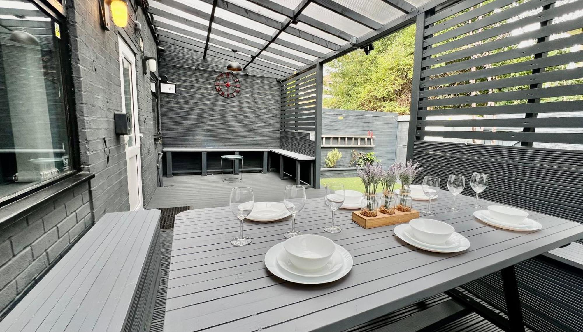 Modern Suites -5 Bedroom House- With Free Parking Birmingham City Eksteriør billede